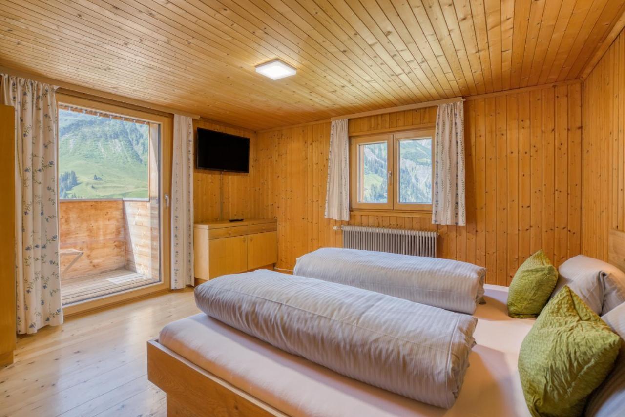 Hus24 Aparthotel Schröcken Kültér fotó